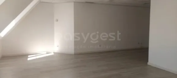 Büro in Lisbon, Portugal 44m², Nr. 94110 9