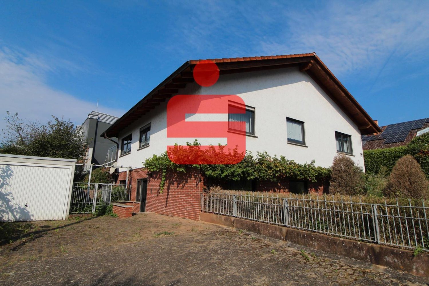 9 rooms Bungalow in Bad Kreuznach, Germany No. 14523