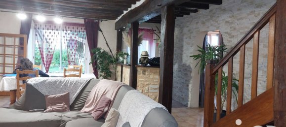 Casa de 5 dormitorios en Sainte-Fauste, France No. 221823 6