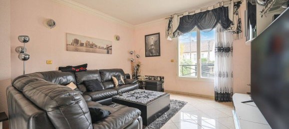 Casa de 5 dormitorios en Bonneuil-sur-Marne, France No. 167905 11