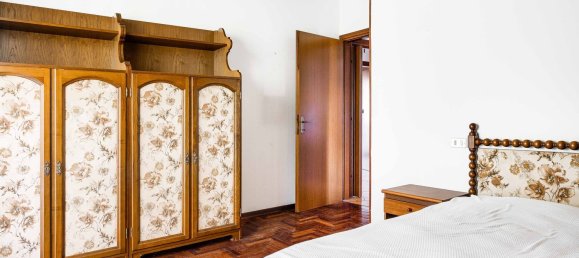 Apartamento de 3 divisões em Gallarate, Italy N.º 161011 9