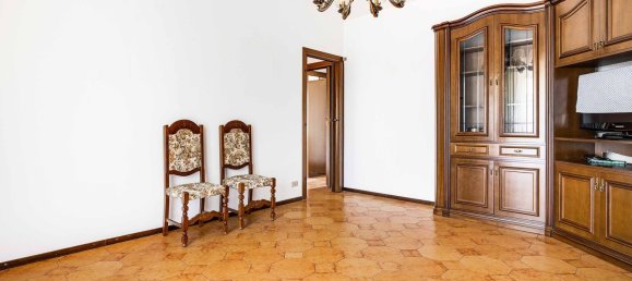 Apartamento de 3 divisões em Gallarate, Italy N.º 161011 13