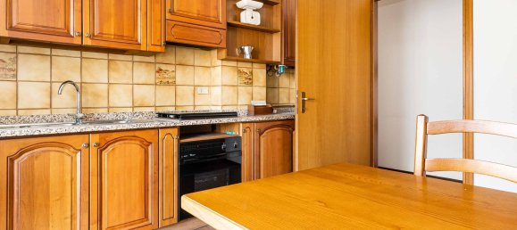 Apartamento de 3 divisões em Gallarate, Italy N.º 161011 14