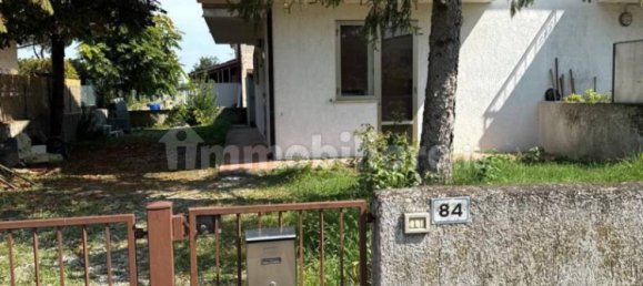 2 غرف نوم منزل في Lagosanto, Italy رقم 318925 14