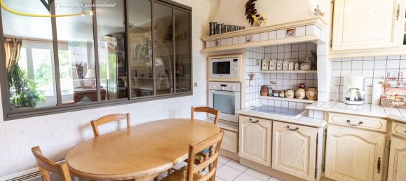 4 bedrooms House in Vaux-sur-Seine, France No. 177950 3