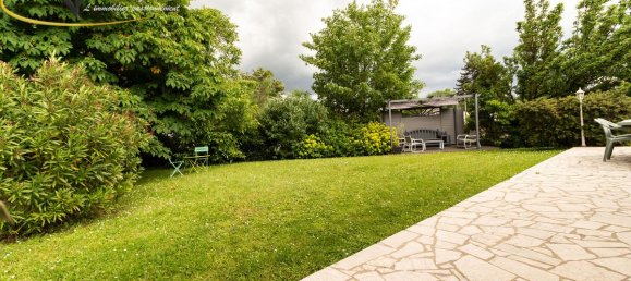 4 bedrooms House in Vaux-sur-Seine, France No. 177950 17