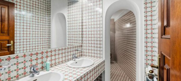 8 bedrooms Villa in Recco, Italy No. 55852 12