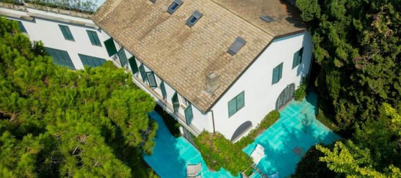 8 bedrooms Villa in Recco, Italy No. 55852 5