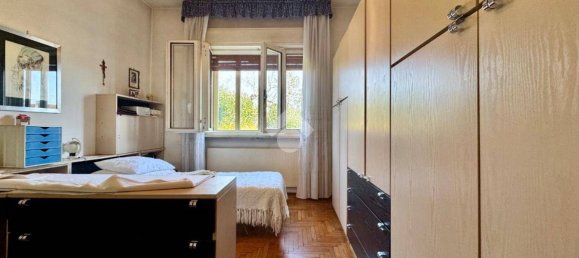 3 bedrooms Villa in Udine, Italy No. 54398 7