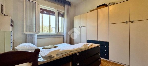 3 bedrooms Villa in Udine, Italy No. 54398 9