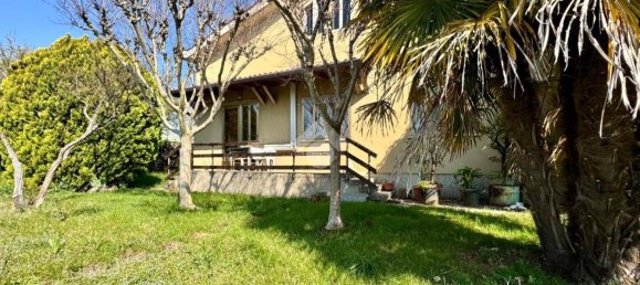 3 bedrooms Villa in Udine, Italy No. 54398 23