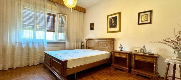 3 bedrooms Villa in Udine, Italy No. 54398 2