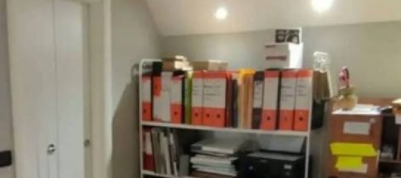 Коммерческая недвижимость с 3 комнатами в Флоренция, Италия № 218795 5