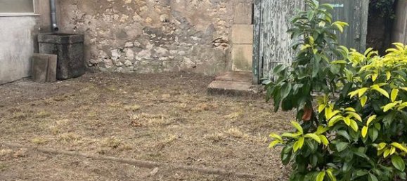 Студия в Бурж, Франция № 56872 3