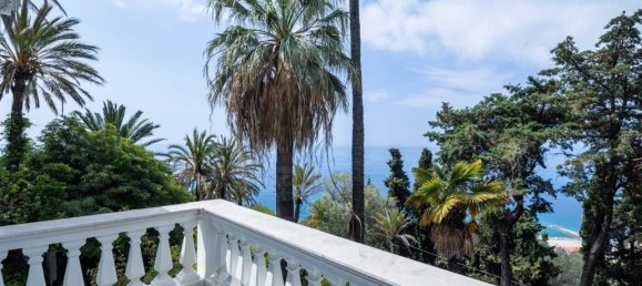 8 bedrooms Villa in Ospedaletti, Italy No. 18980 4