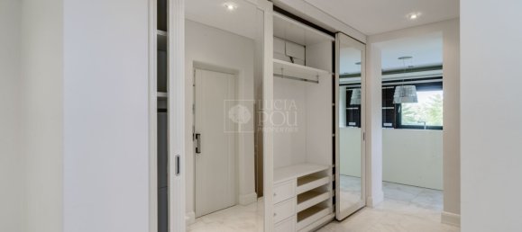 6 bedrooms Villa in Marbella, Spain No. 99443 20