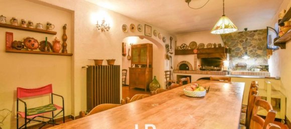 7 rooms Villa in Porto Valtravaglia, Italy No. 109496 28