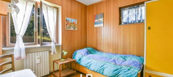 7 rooms Villa in Porto Valtravaglia, Italy No. 109496 19