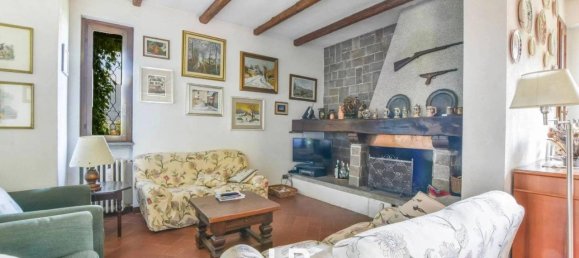 7 rooms Villa in Porto Valtravaglia, Italy No. 109496 13