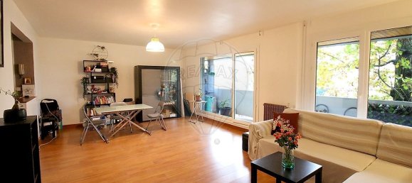 2 bedrooms Apartment in Champigny-sur-Marne, France No. 151679 3