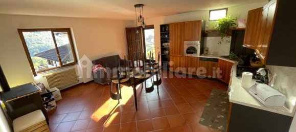 2 bedrooms Villa in Cerano d'Intelvi, Italy No. 251245 4