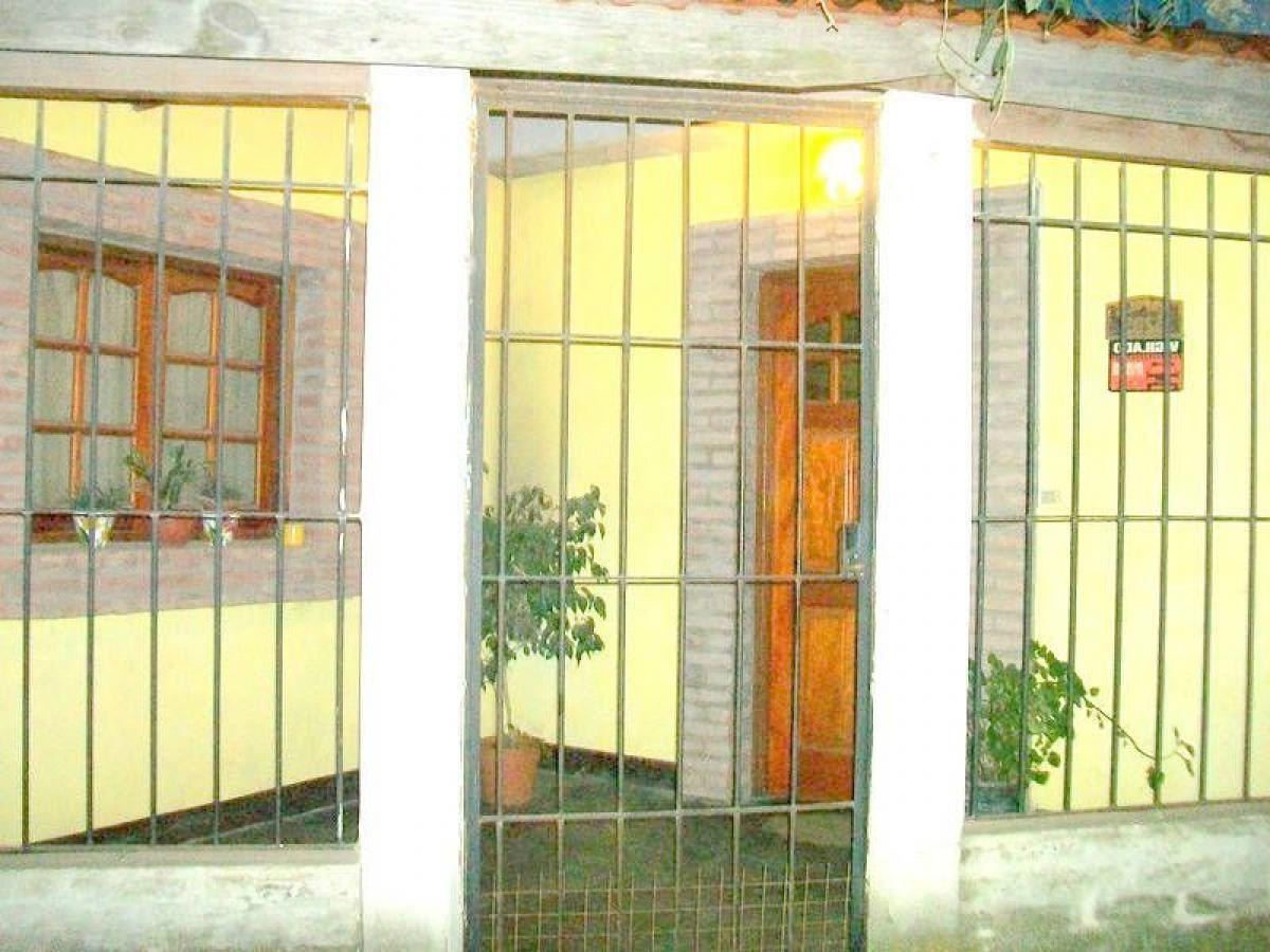 Дом с 2 спальнями в Мар-дель-Плата, Аргентина № 89847