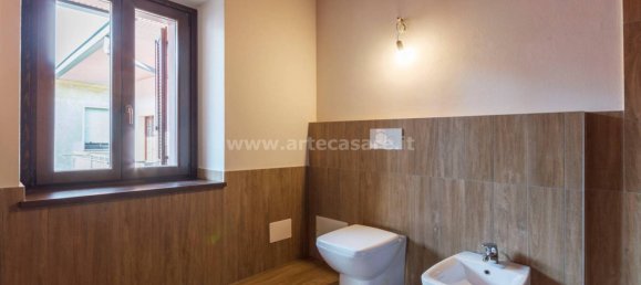 3 bedrooms Apartment in Vanzaghello, Italy No. 335247 11