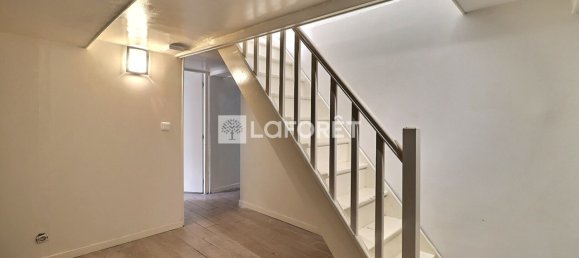 3 bedrooms Villa in Vitry-sur-Seine, France No. 179493 9