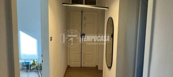 2 bedrooms Apartment in Modena, Italy No. 118798 7