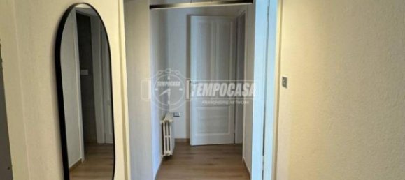 2 bedrooms Apartment in Modena, Italy No. 118798 8