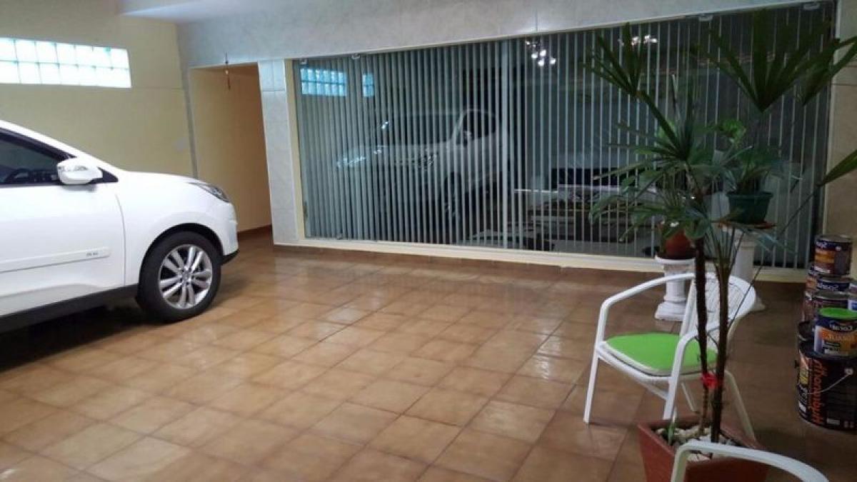 Casa de 3 dormitorios en Sao Paulo, Brazil No. 499232