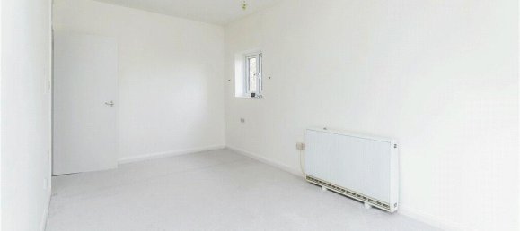 1 bedroom Apartment in Croydon, United Kingdom No. 8173 6