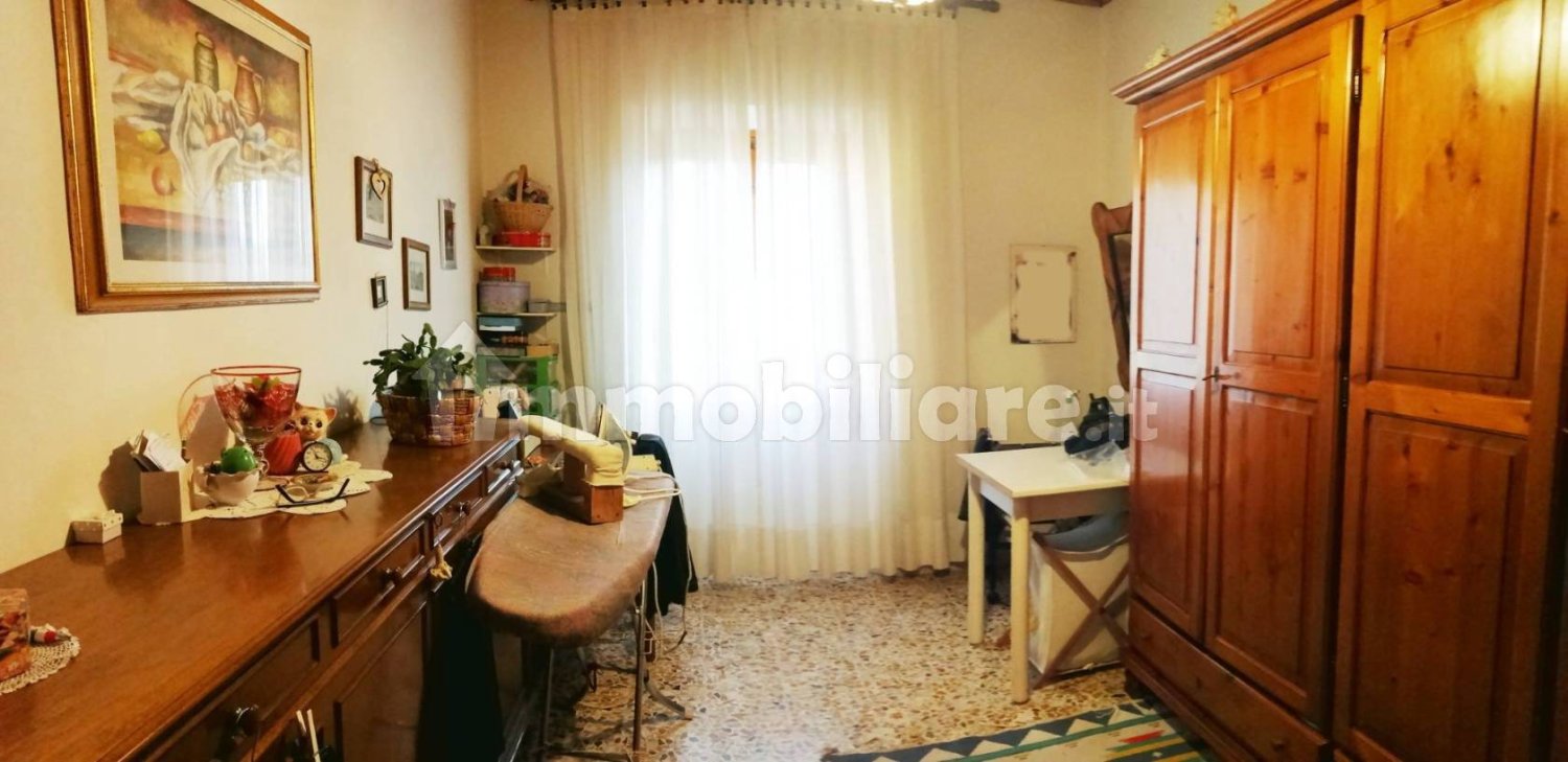 2 غرف نوم شقة في San Casciano in Val di Pesa, Italy رقم 66141