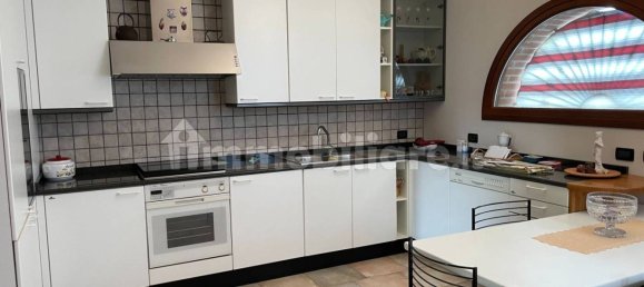 3 Schlafzimmer Villa in Pieve San Giacomo, Italy, Nr. 347576 27