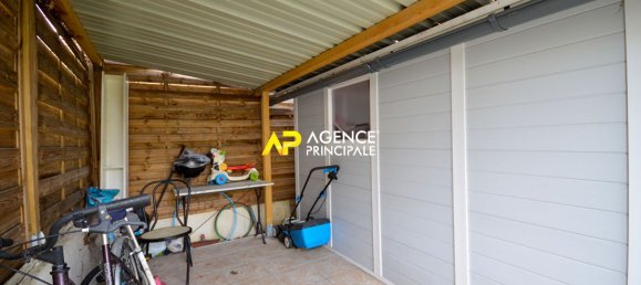 Casa de 3 dormitorios en Bezons, France No. 182061 23