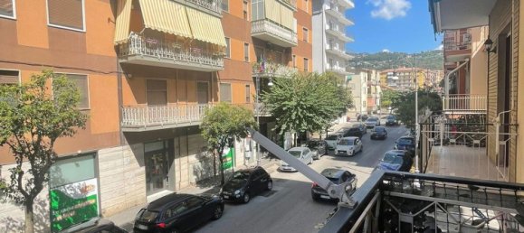 4 bedrooms Apartment in Salerno, Italy No. 360001 14