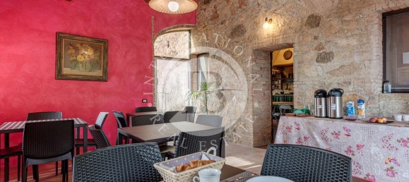 10 Schlafzimmer Villa in Castiglione d'Orcia, Italy, Nr. 211944 15