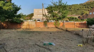 500m² Land in Montcada i Reixac, Spain No. 143020