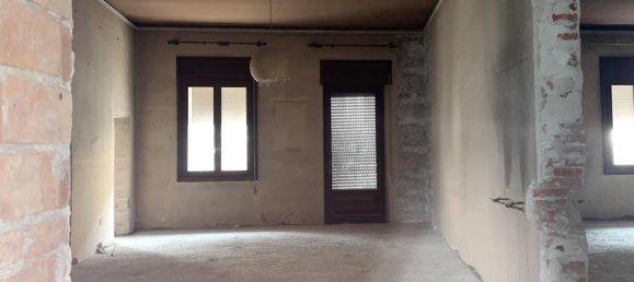 5 rooms Apartment in San Bonifacio, Italy No. 237684 10