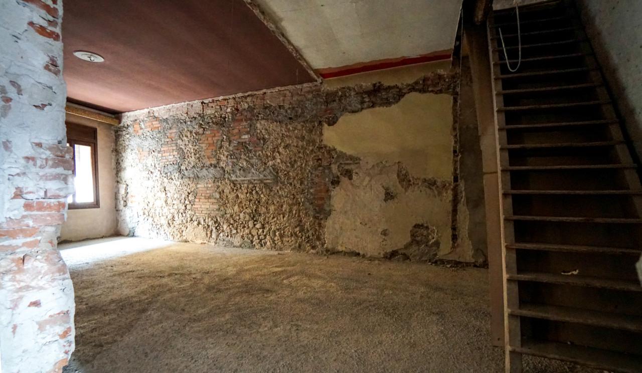 5 rooms Apartment in San Bonifacio, Italy No. 237684