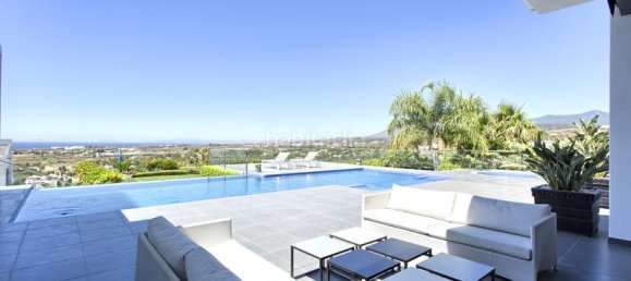 5 Schlafzimmer Villa in Malaga, Spain, Nr. 120994 33