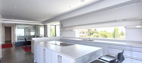 5 Schlafzimmer Villa in Malaga, Spain, Nr. 120994 42