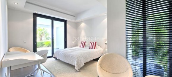 5 Schlafzimmer Villa in Malaga, Spain, Nr. 120994 10