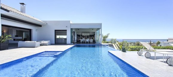 5 Schlafzimmer Villa in Malaga, Spain, Nr. 120994 30