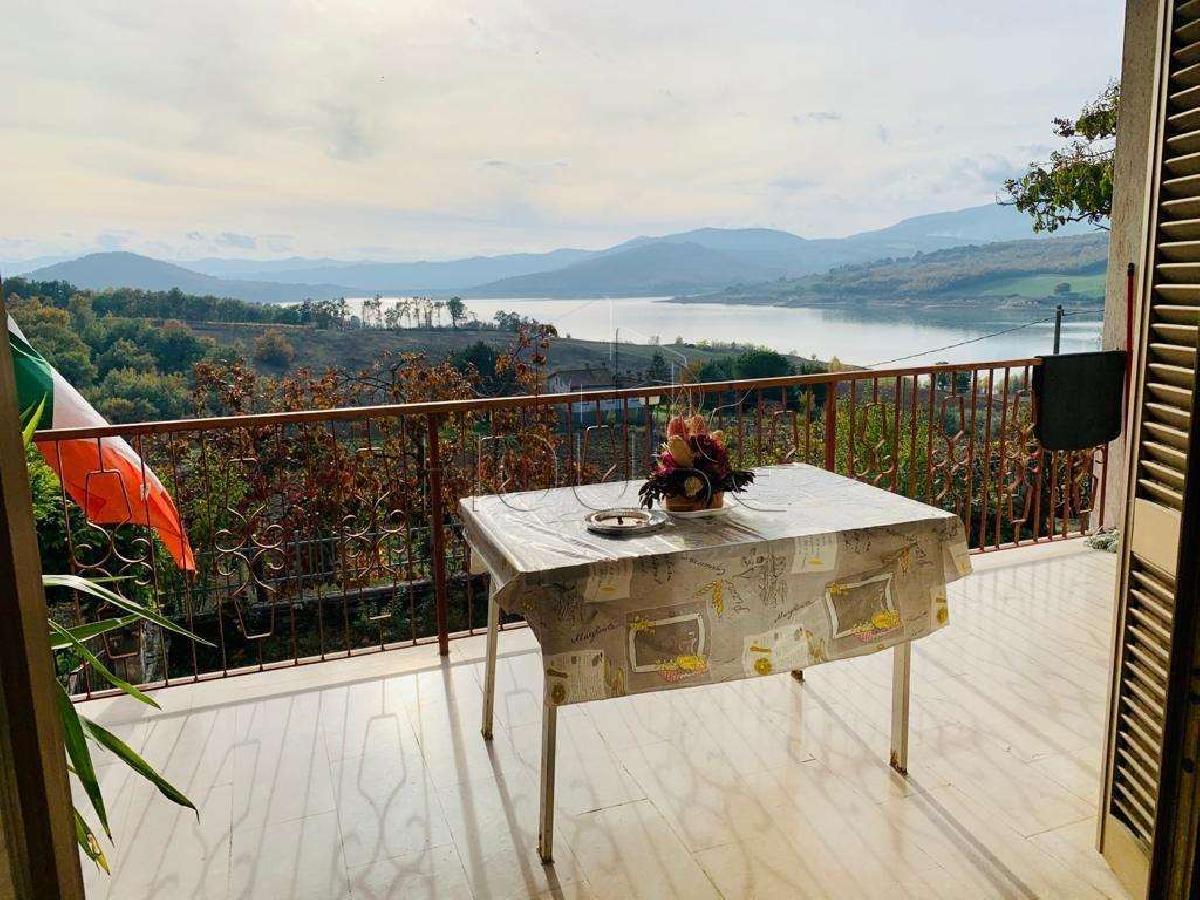 3 غرف نوم شقة في Sansepolcro, Italy رقم 62362