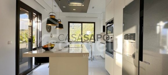 3 bedrooms House in Calheta, Portugal No. 146076 6