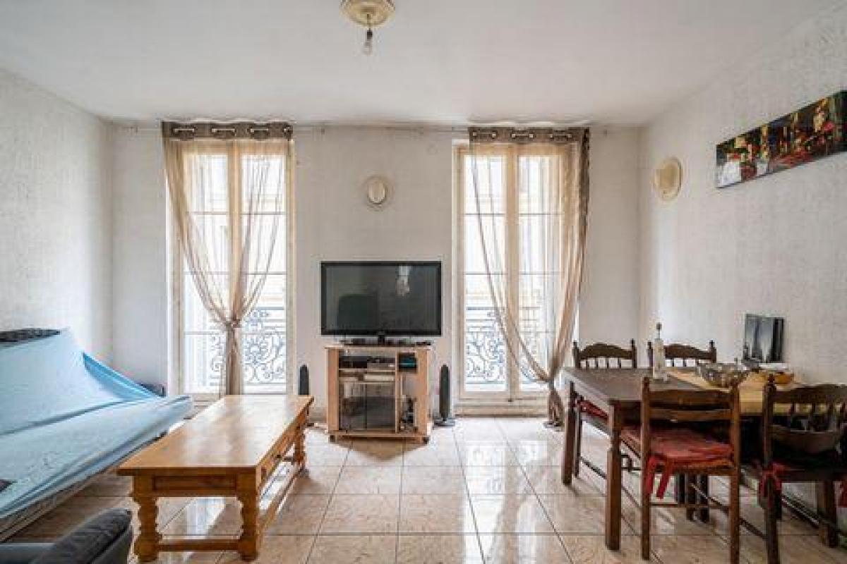 Студия в кондо  в Марсель, Франция № 9200