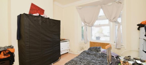 1 bedroom Maisonette in Ilford, United Kingdom No. 10936 6