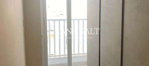 3 bedrooms Apartment in Pieta, Malta No. 11080 37