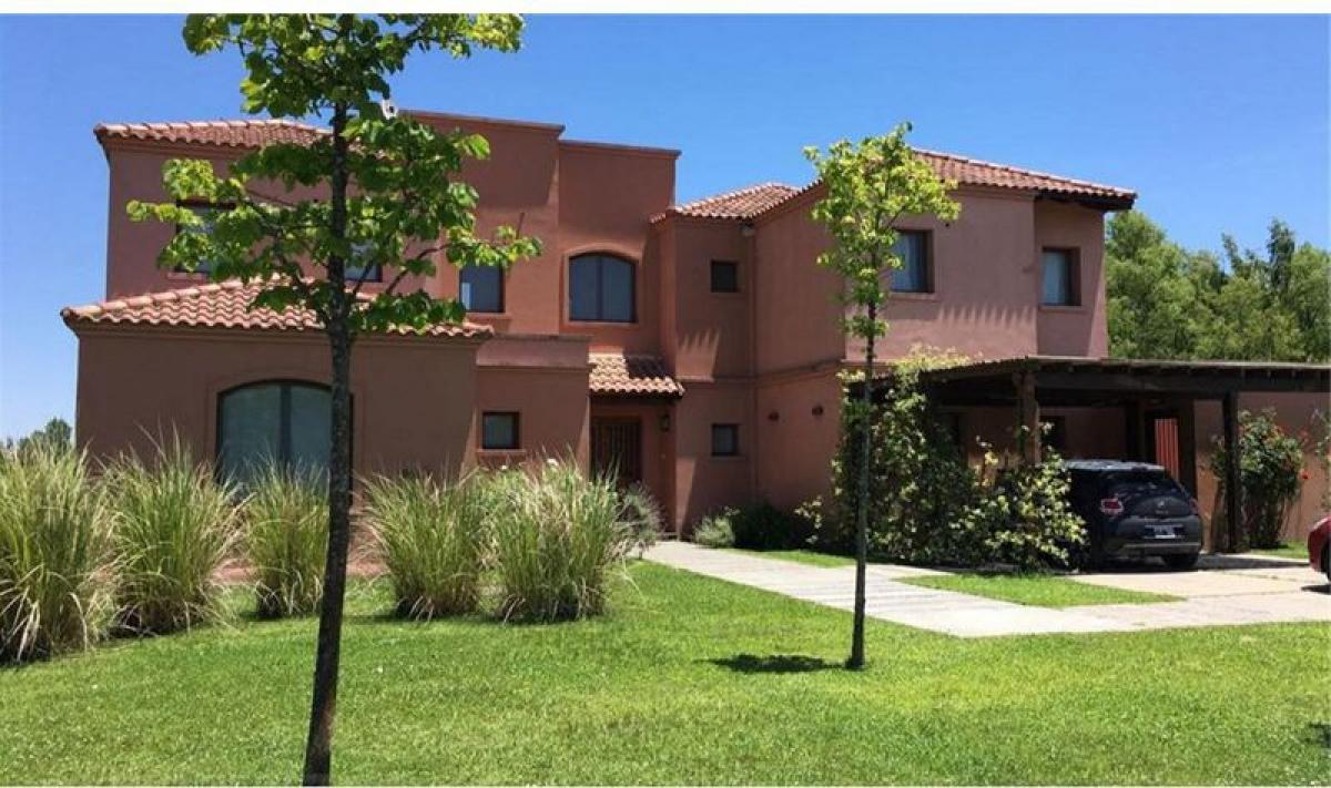 4 غرف نوم منزل في Pilar, Argentina رقم 53732